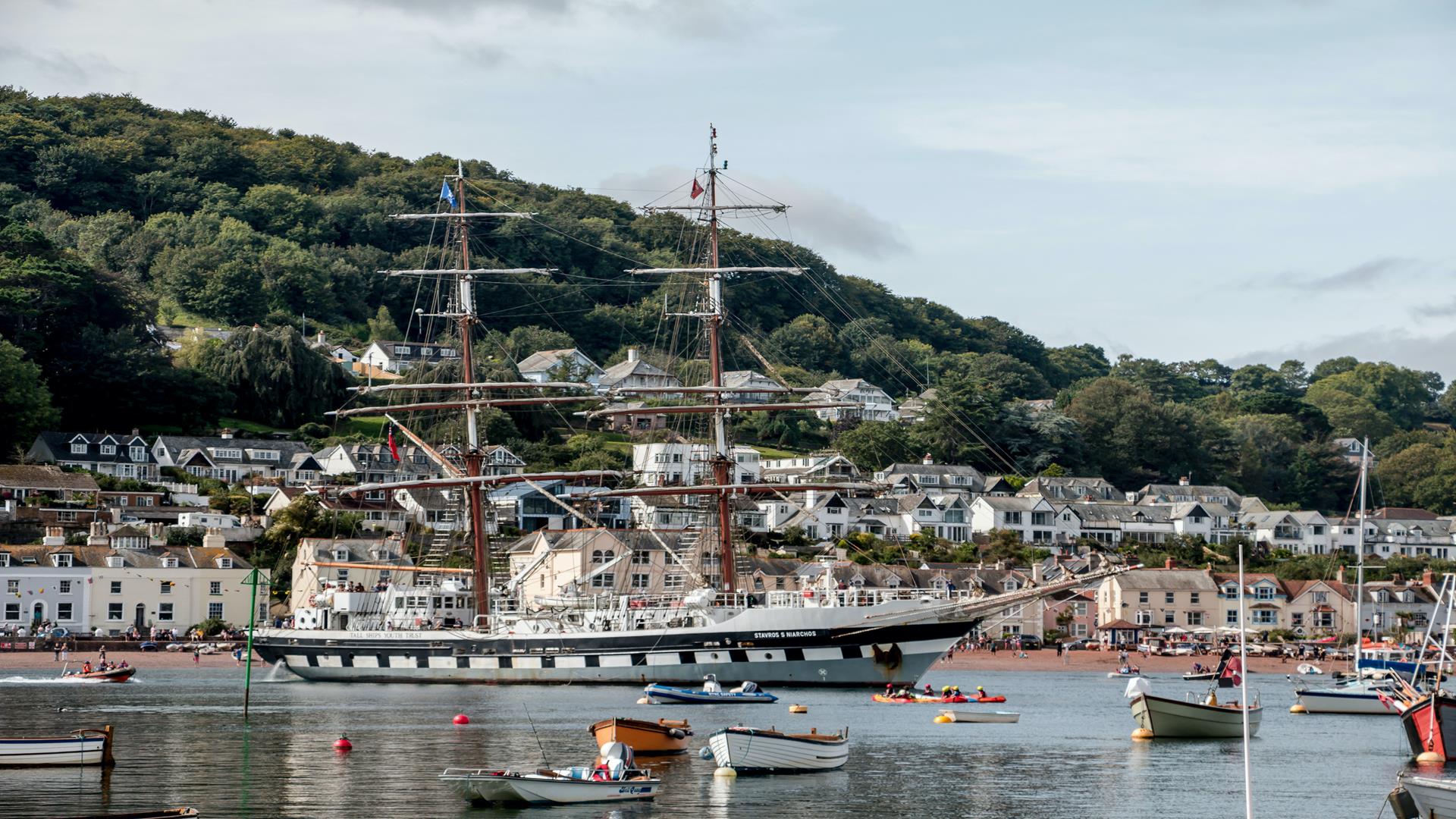 Coach holiday to Teignmouth